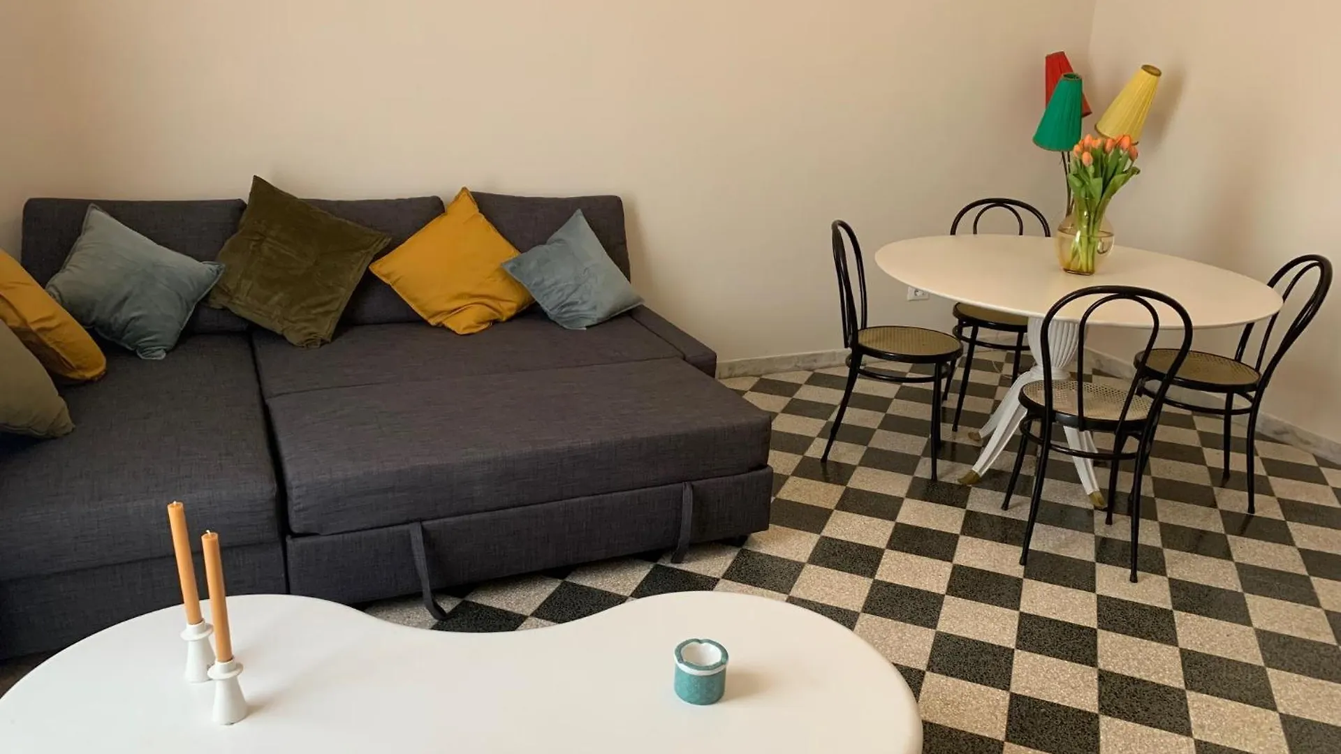 Santa Monica Apartment Rome Italy